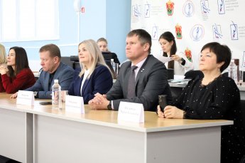 В Ленинске-Кузнецком состоялся двадцать третий Кубок Сибири по спортивной гимнастике на призы губернатора Кузбасса.